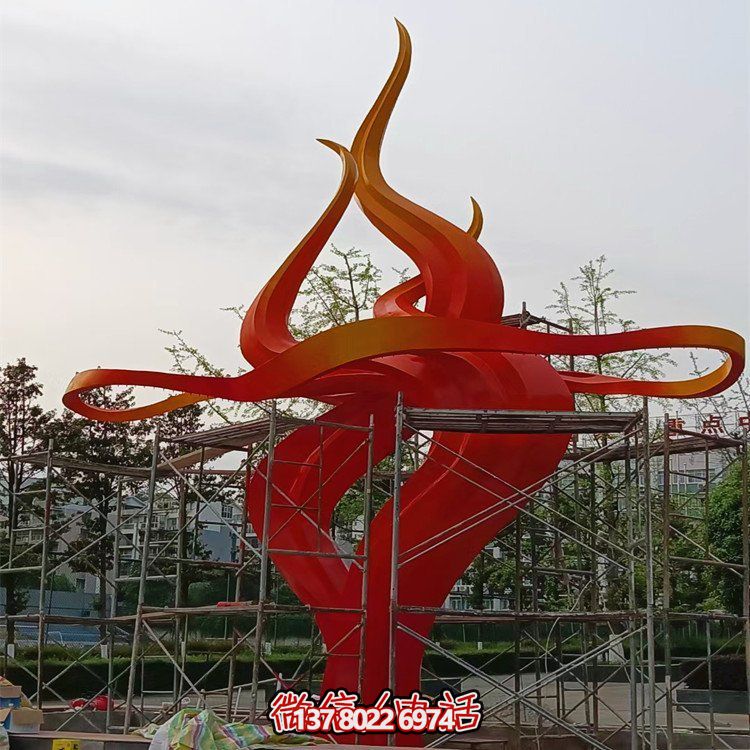 創意景觀不銹鋼雕塑擺件，點亮小區別墅美景