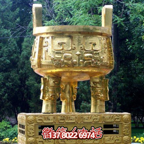 大型噴金漆鑄銅鼎，精美園林裝飾